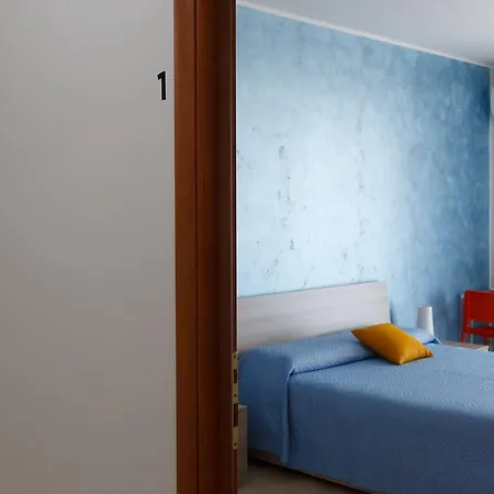 Bed & Breakfast Mediterraneo 3*