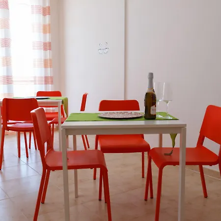 Mediterraneo לינה וארוחת בוקר
