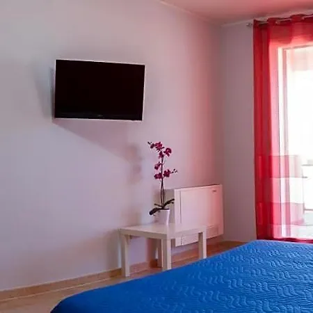 Mediterraneo Nocleg ze śniadaniem