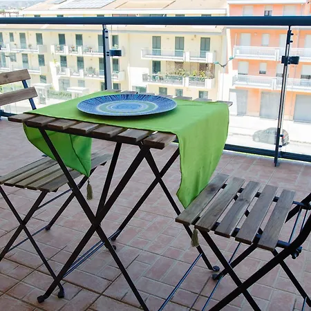 Mediterraneo Nocleg ze śniadaniem